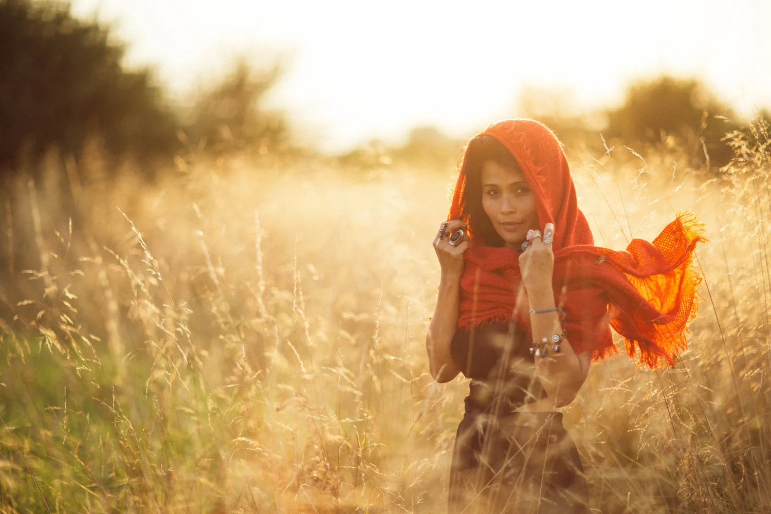 Girl red cape field sunset child fairy – Portrait