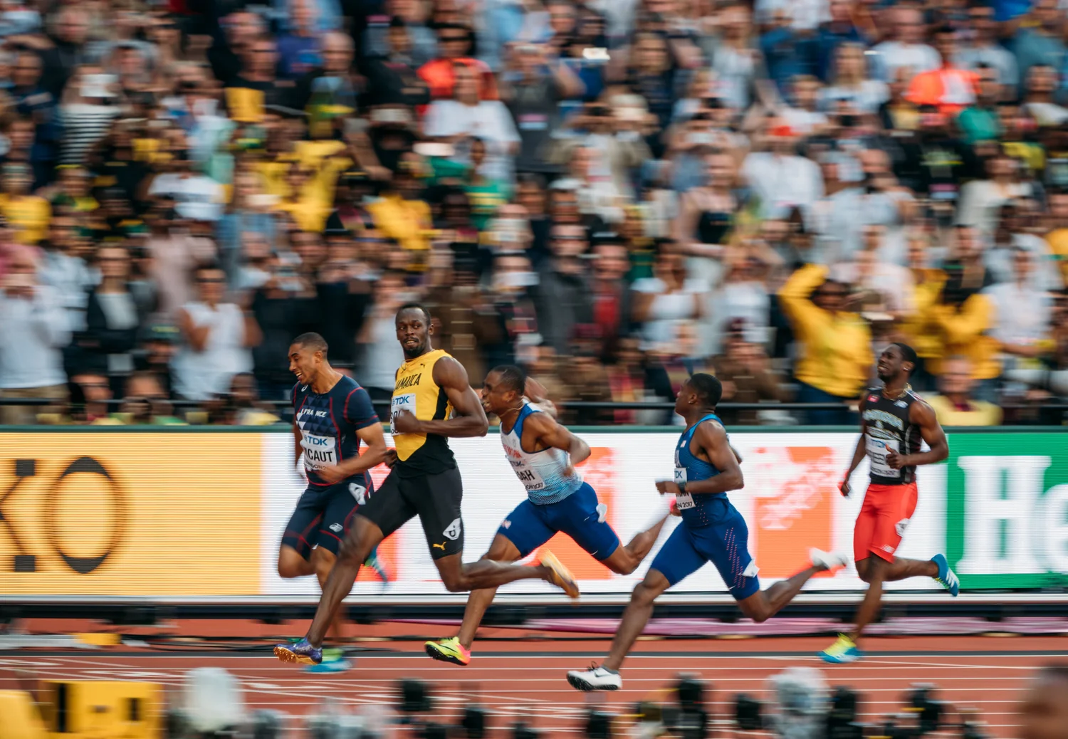 Athletics running sprint track race london stadium – Sports & Event Photography
