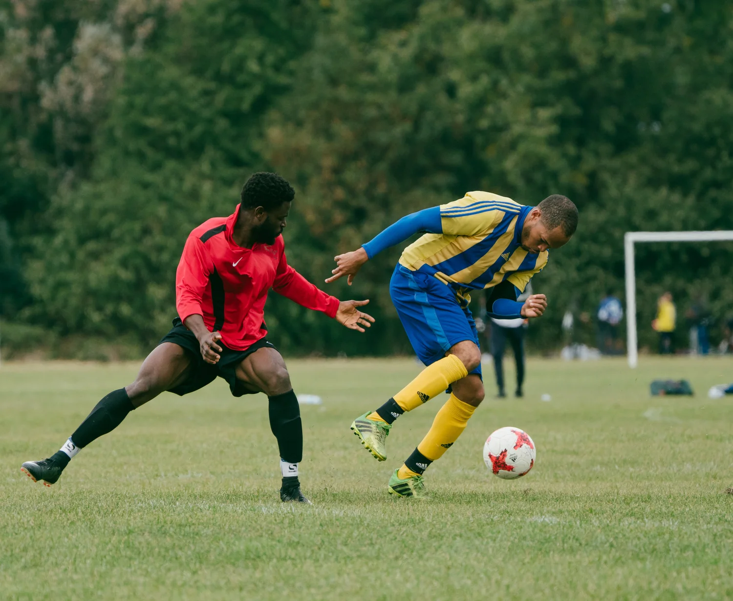 Grass roots football hackney marshes match dribble – Day 3 - Referee's insight and warm-up