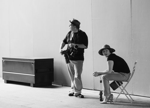 New york two men sitting chair street – New York