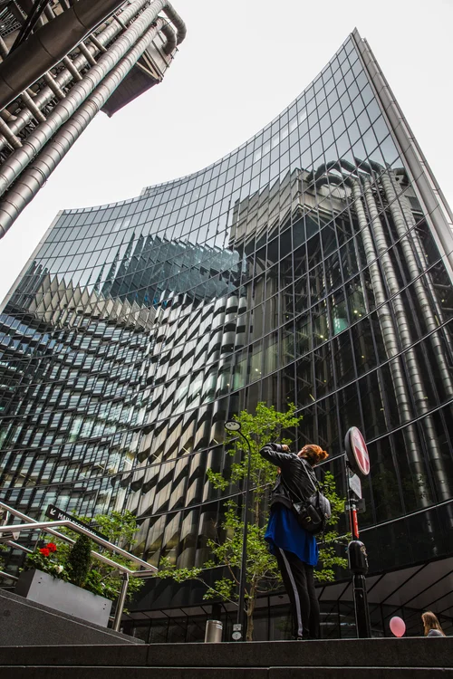 Skyscraper glass building architecture london city – Street