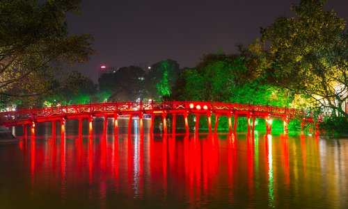 Vietnam hanoi huc bridge red night hoan – Vietnam