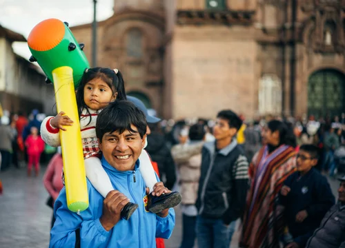 Peru boy child toy street cusco smiling – Peru