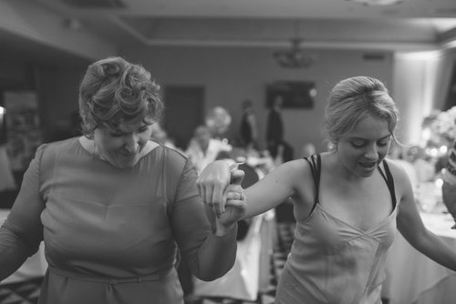 Wedding reception dancing guests black and white – Wedding Photography