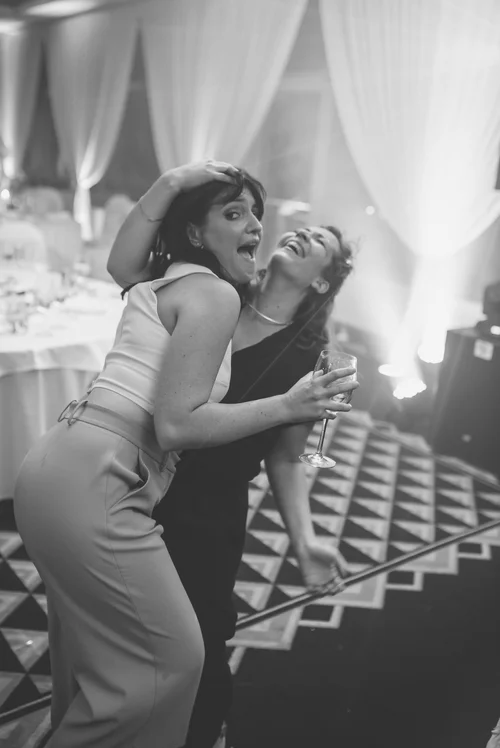 Wedding guests dancing party fun women – Wedding Photography