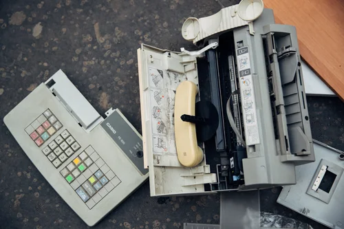 Budapest typewriters cash register vintage flea market – Budapest
