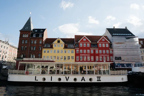 Copenhagen nyhavn colourful houses harbour boat canal – Copenhagen
