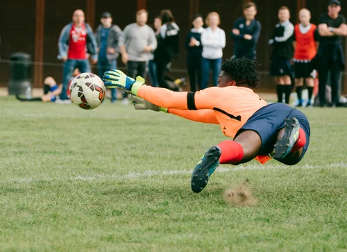 Jack walpole cup final goalkeeper dive save – Sports & Event Photography